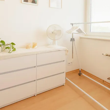 Karlovka With Balcony Apartment *